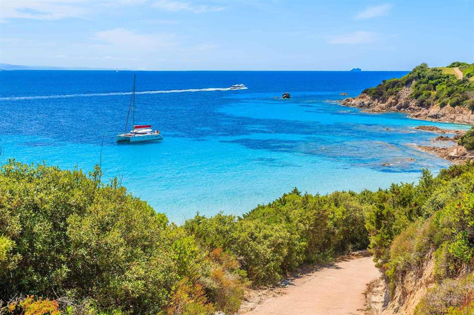 Clandestine coves