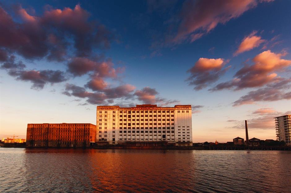 Millennium Mills, Silvertown