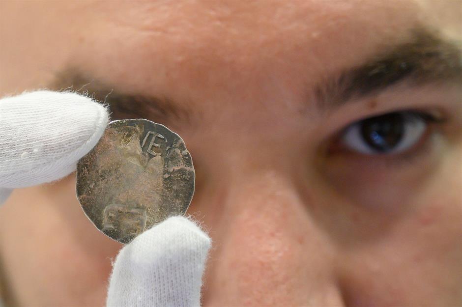 Colonial American silver coins 