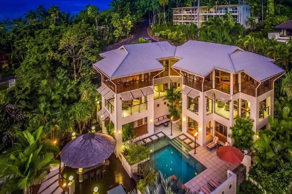 Take a tour of Australia's stunning trophy homes 