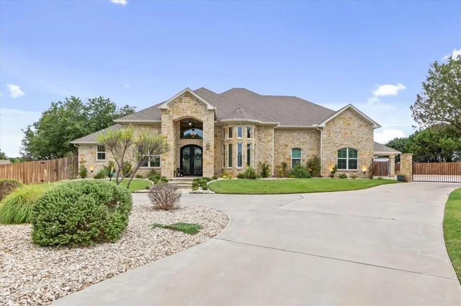 Luxury modern home, Texas, USA: $1.1 million