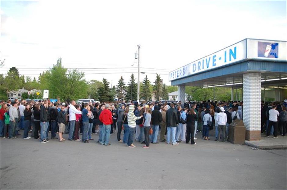 Alberta: Peters' Drive-In, various locations
