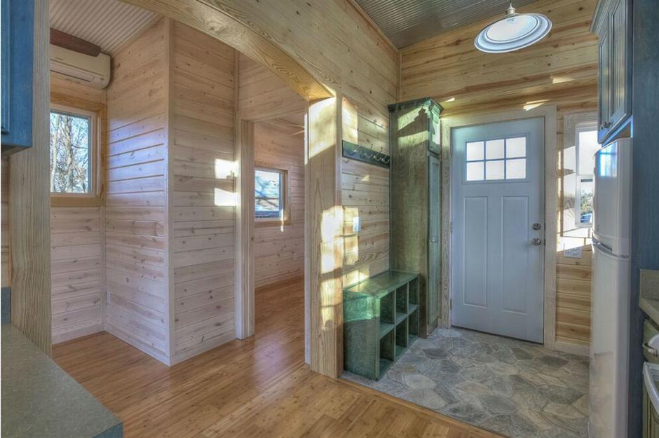 These Cheap Container Homes Cost Next To Nothing