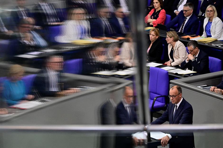 Deutschland: 134.726 Euro Jahresgehalt