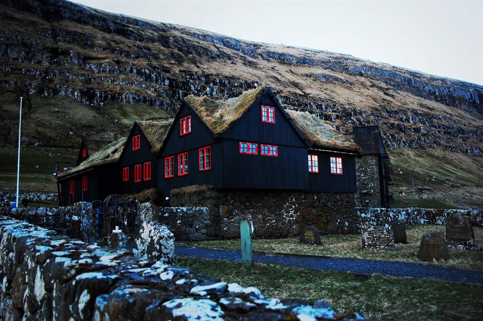 the-oldest-homes-in-the-world-still-standing-loveproperty