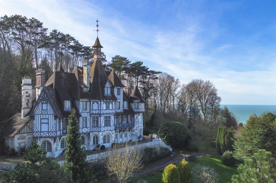 Huge abandoned castles you can actually buy