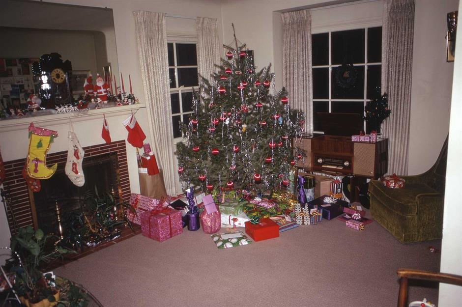 Vintage images of Christmas in years gone by | loveproperty.com