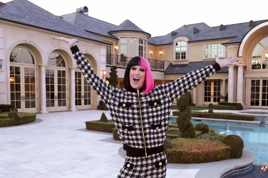 Social Media Stars And Their Amazing Houses Lovepropertycom