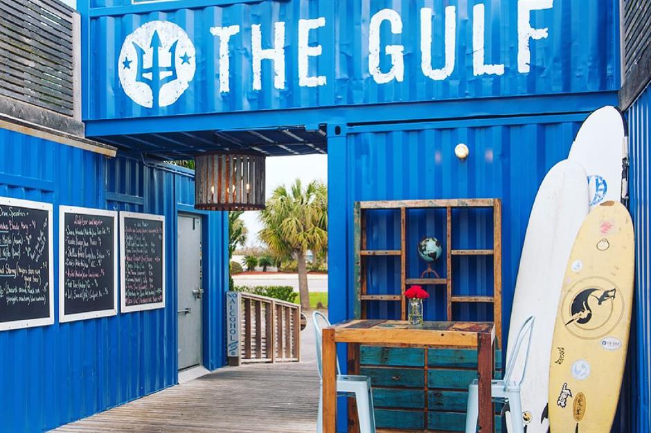 3 Favorite Styles of Restaurants Using Shipping Containers