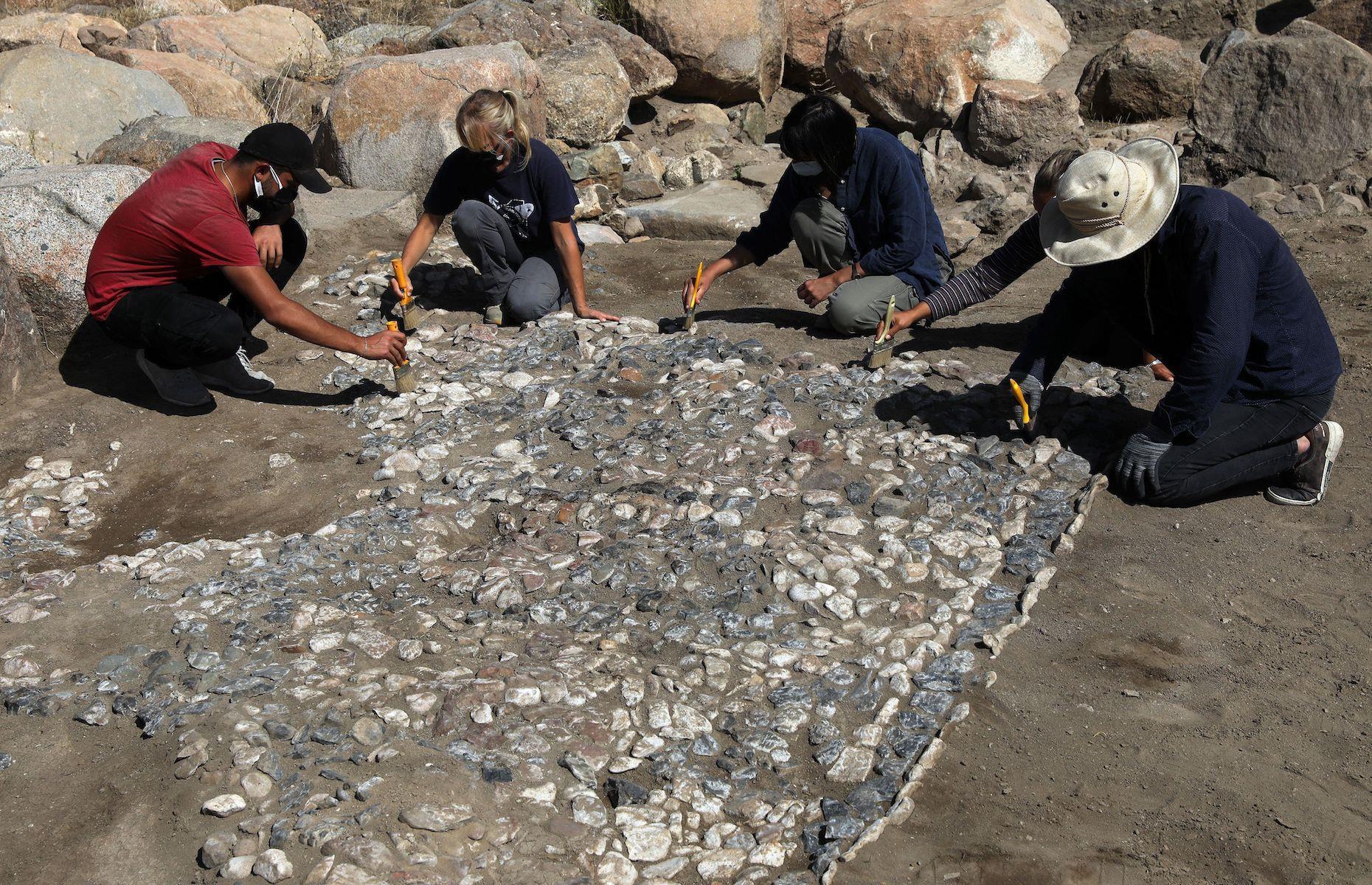 Bronze Age mosaics, Turkey