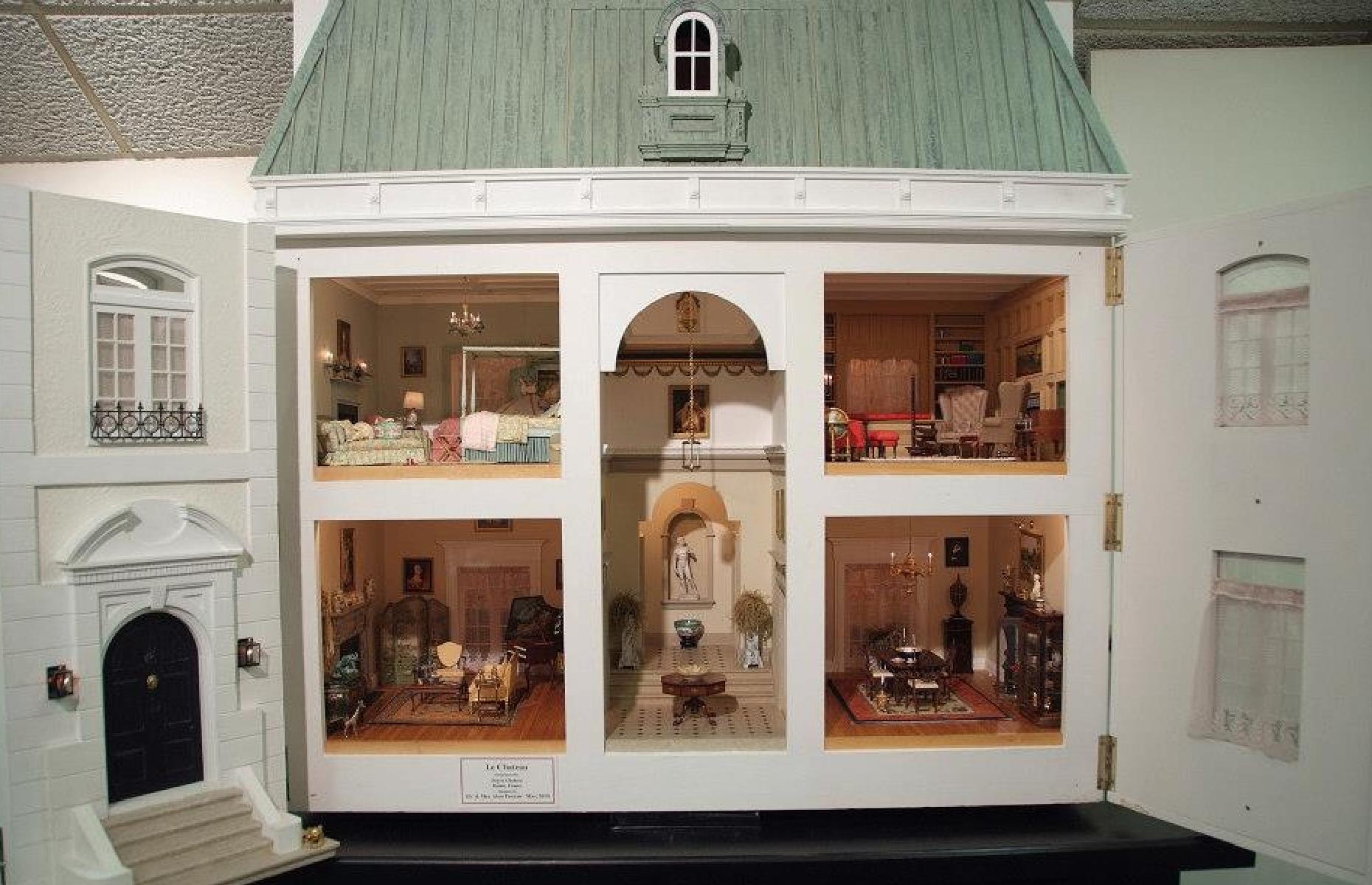 Museum of Miniature Houses and Other Collections, Carmel, Indiana