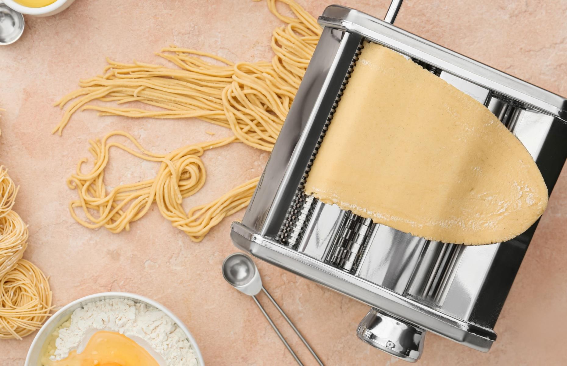 28. Pasta machine