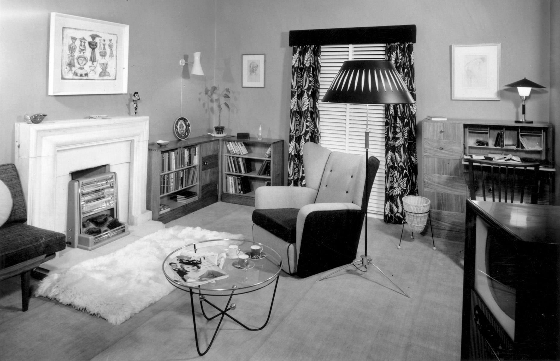 Moving towards mid-century modernism