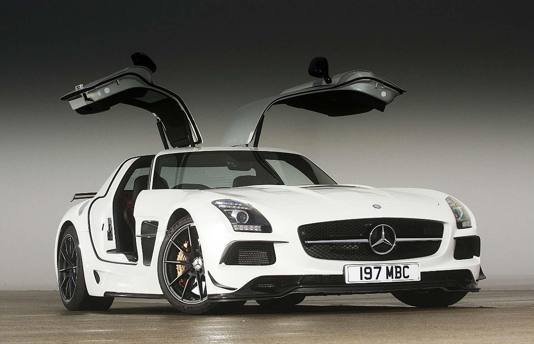 Mercedes-Benz SLS AMG