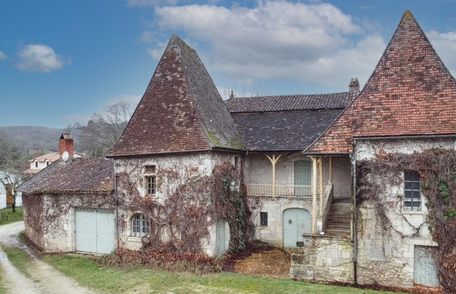 17th-century country house, Dordogne, France: £375,500 ($479k)