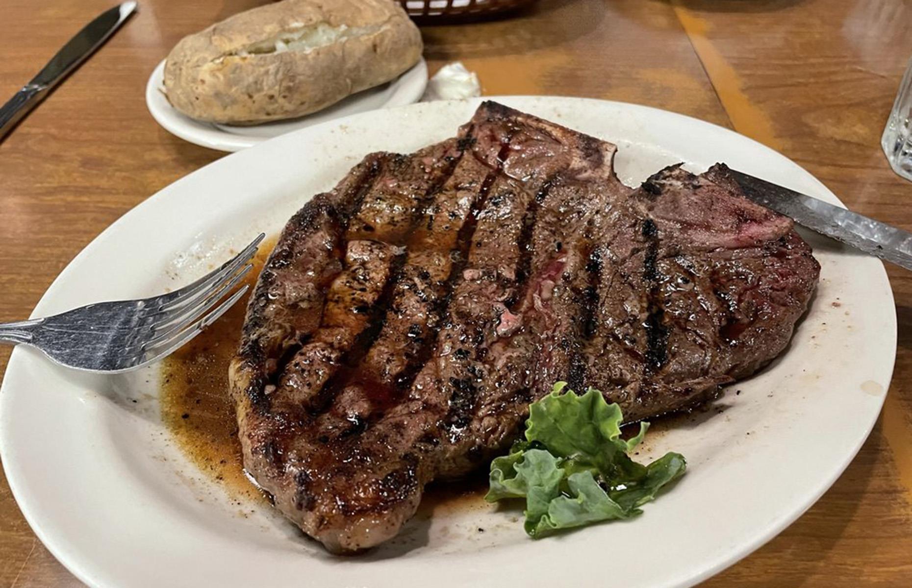 46. Oklahoma: Cattlemen's Steakhouse, Oklahoma City