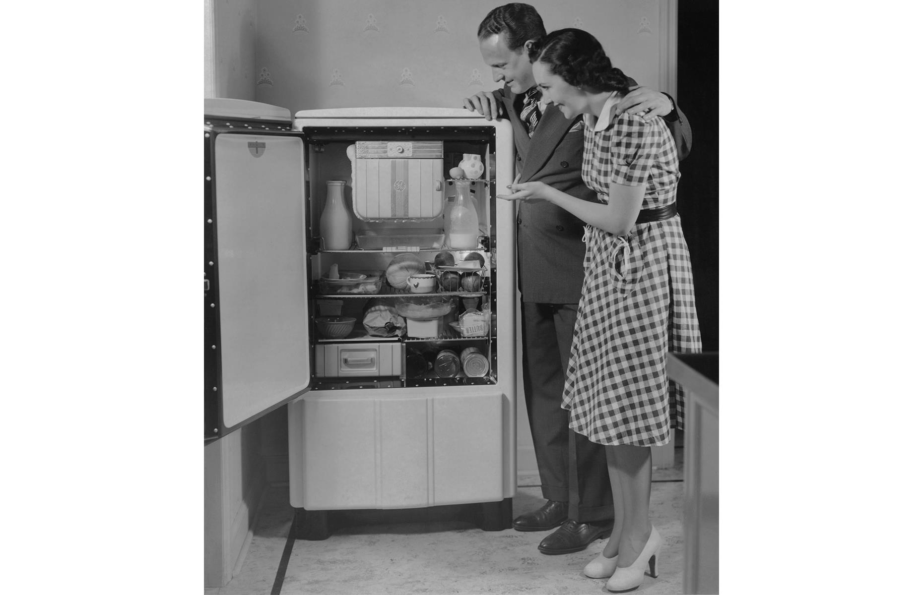 The Best Kitchen Gadgets From Every Decade Lovemoney Com   053d3d9a 32ca 427b Bfd0 2fc8f4c20d06 Refrigerator 1940s 