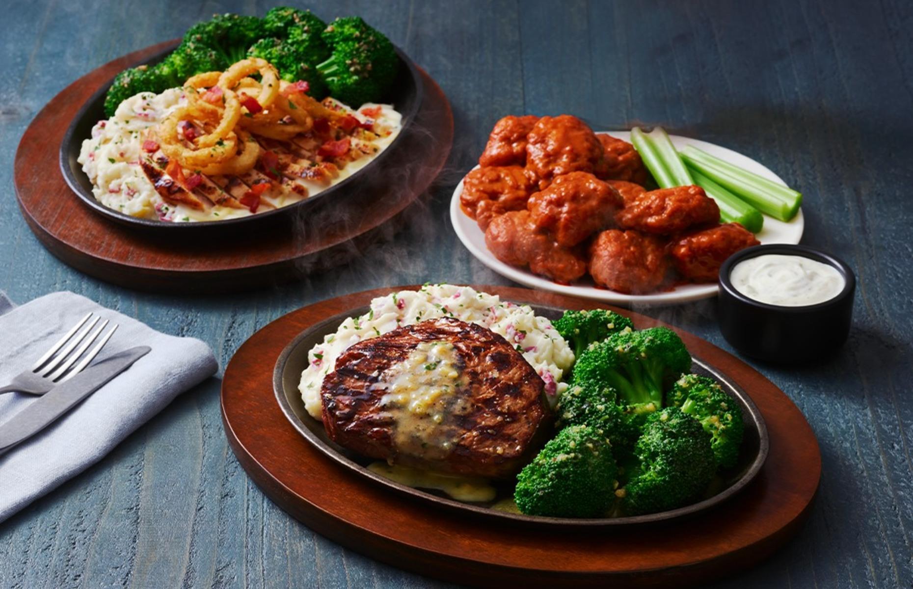 8. Applebee's