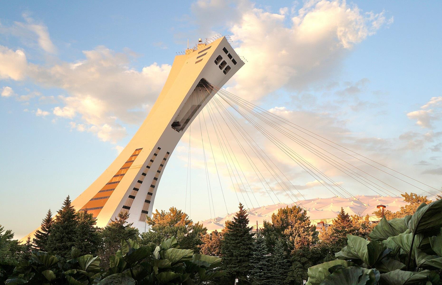 Montréal Tower, Quebec, Canada