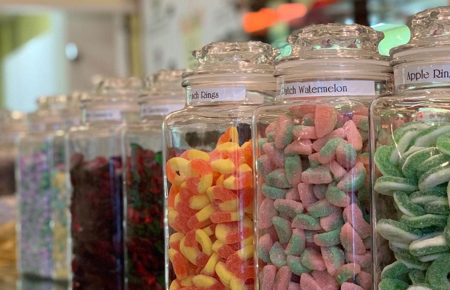 Alabama: Three Georges Candy, Mobile