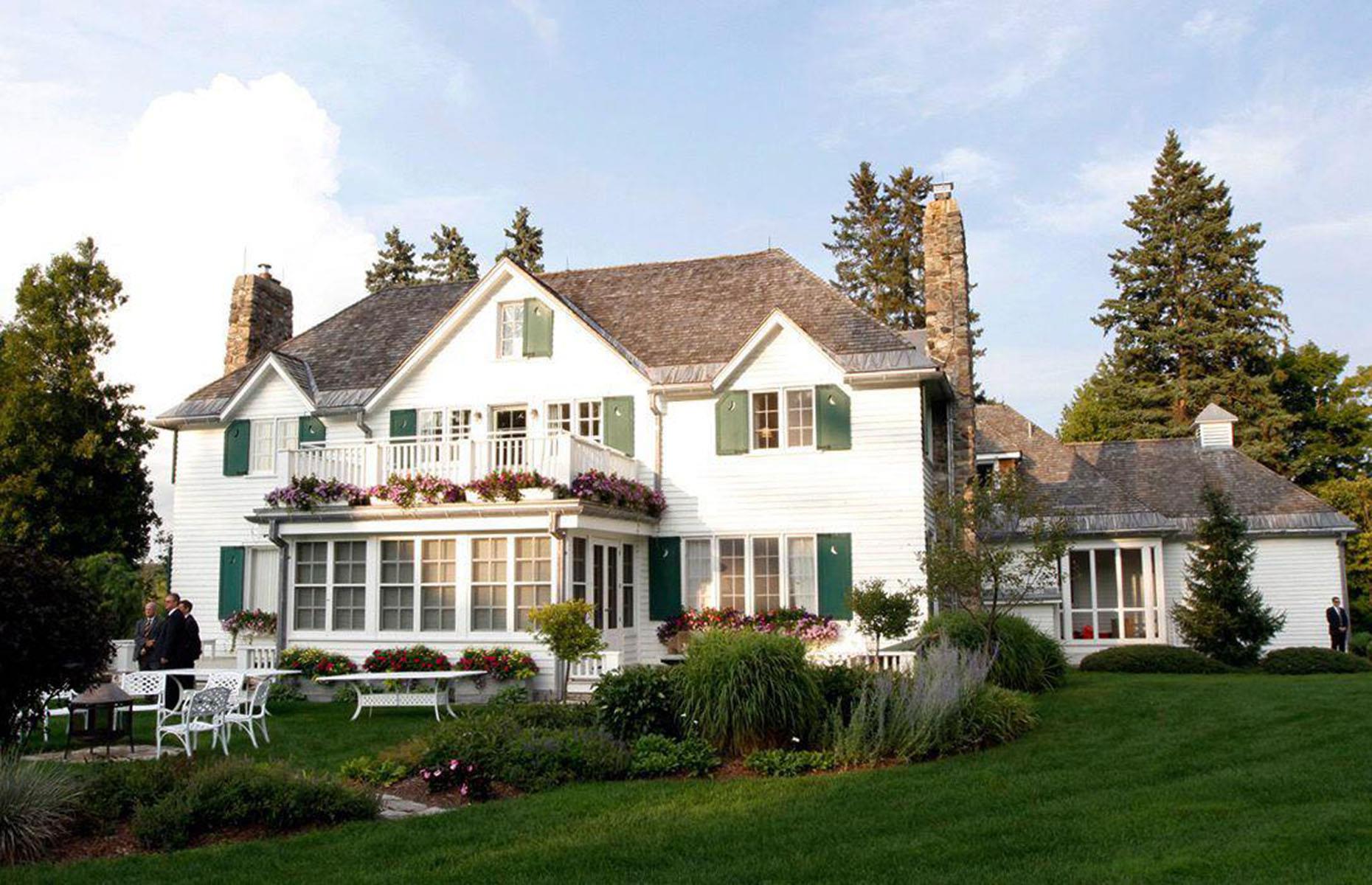 Harrington Lake holiday home