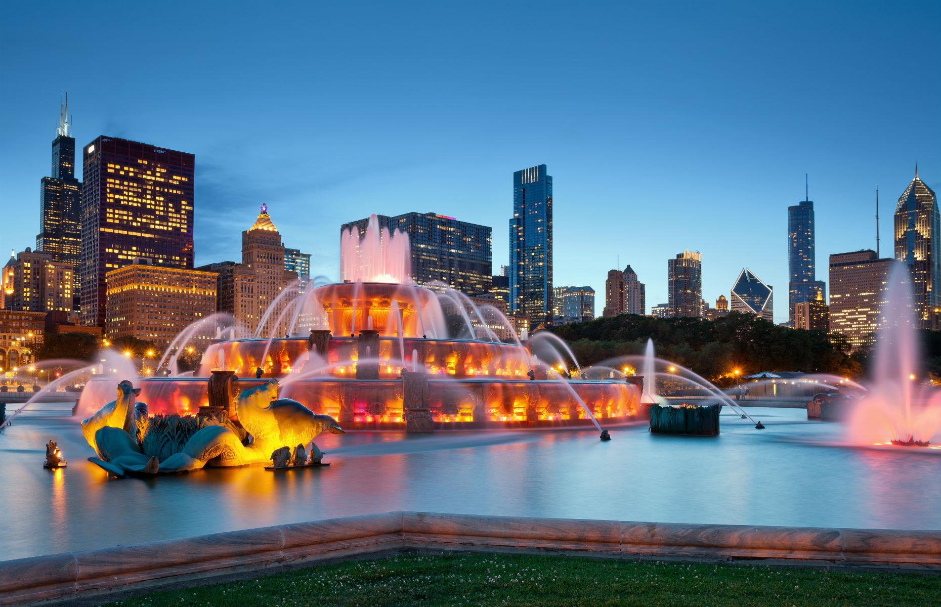 Buckingham Fountain, Chicago, Illinois, USA