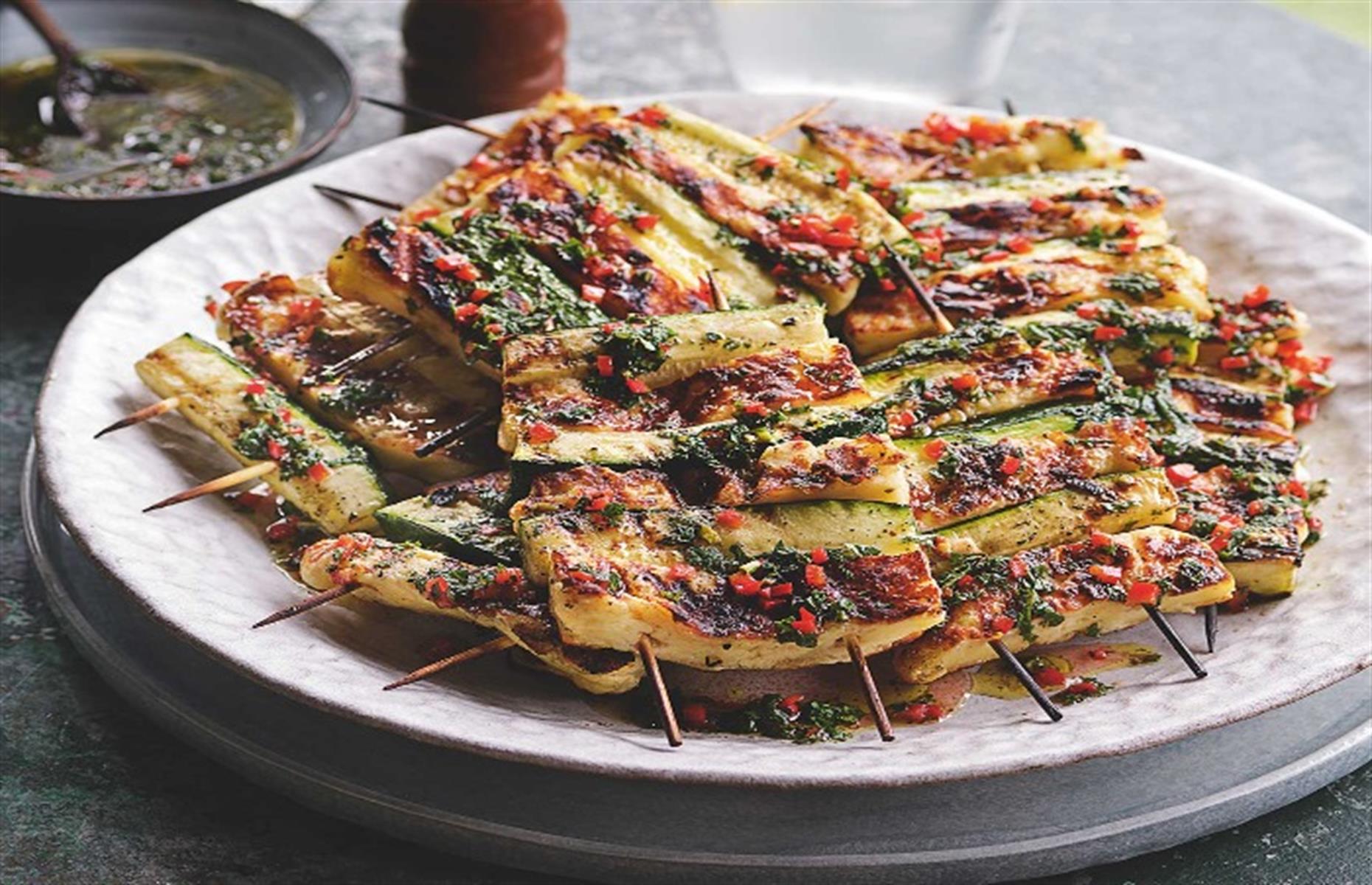 Courgette and halloumi skewers