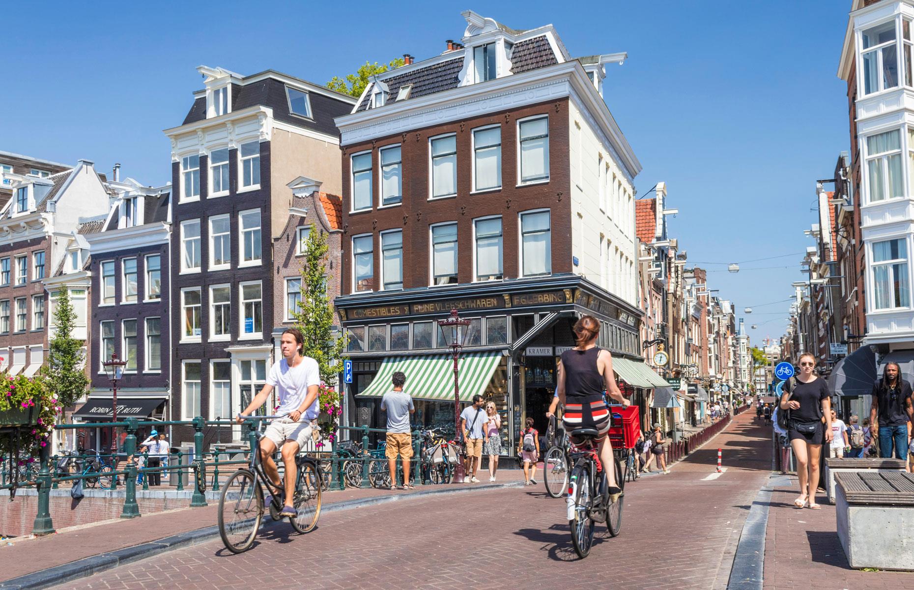 12. Netherlands, average wealth per adult: $361,759 (£282,121)