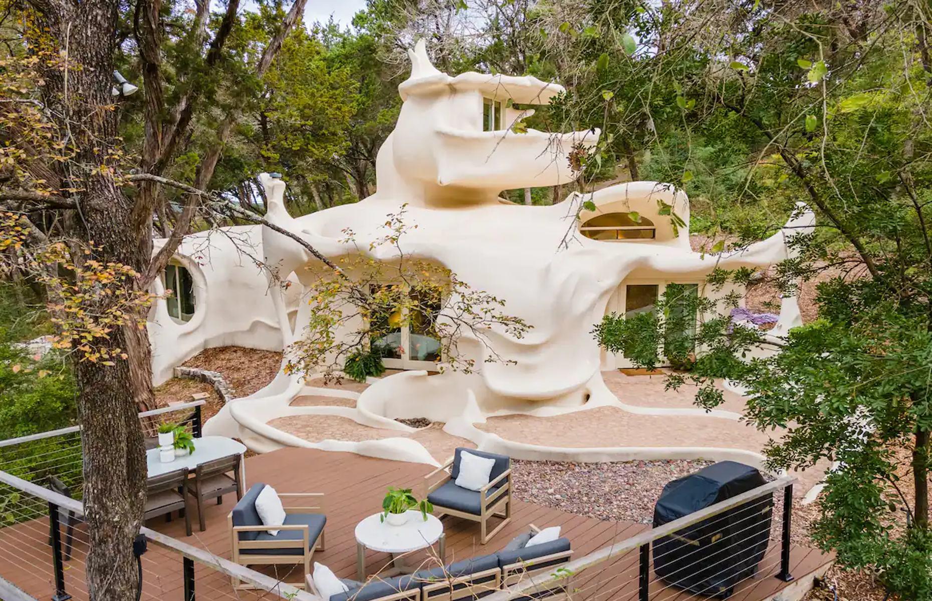 Bloomhouse by Lodgewell, Austin, Texas, USA