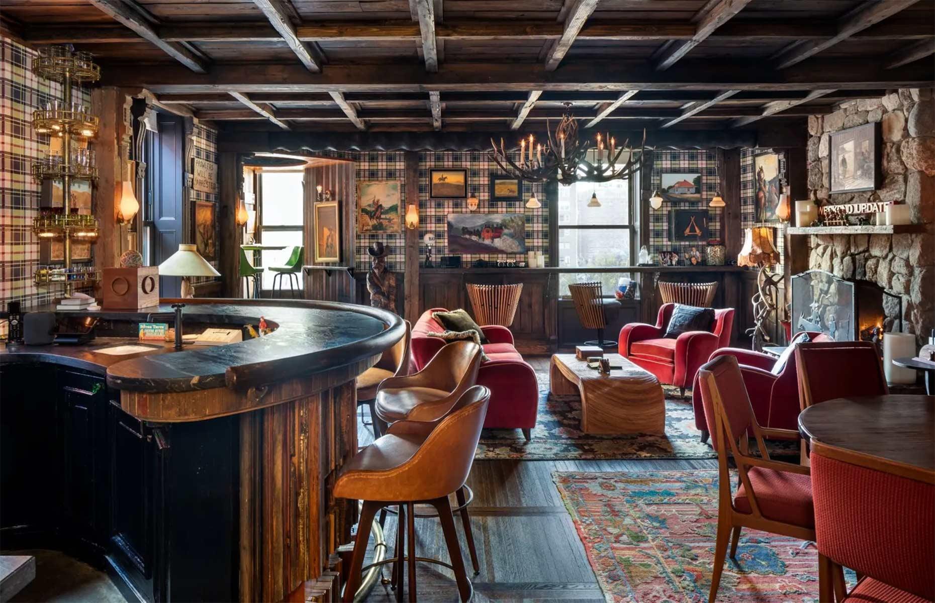 Laid-back lounge