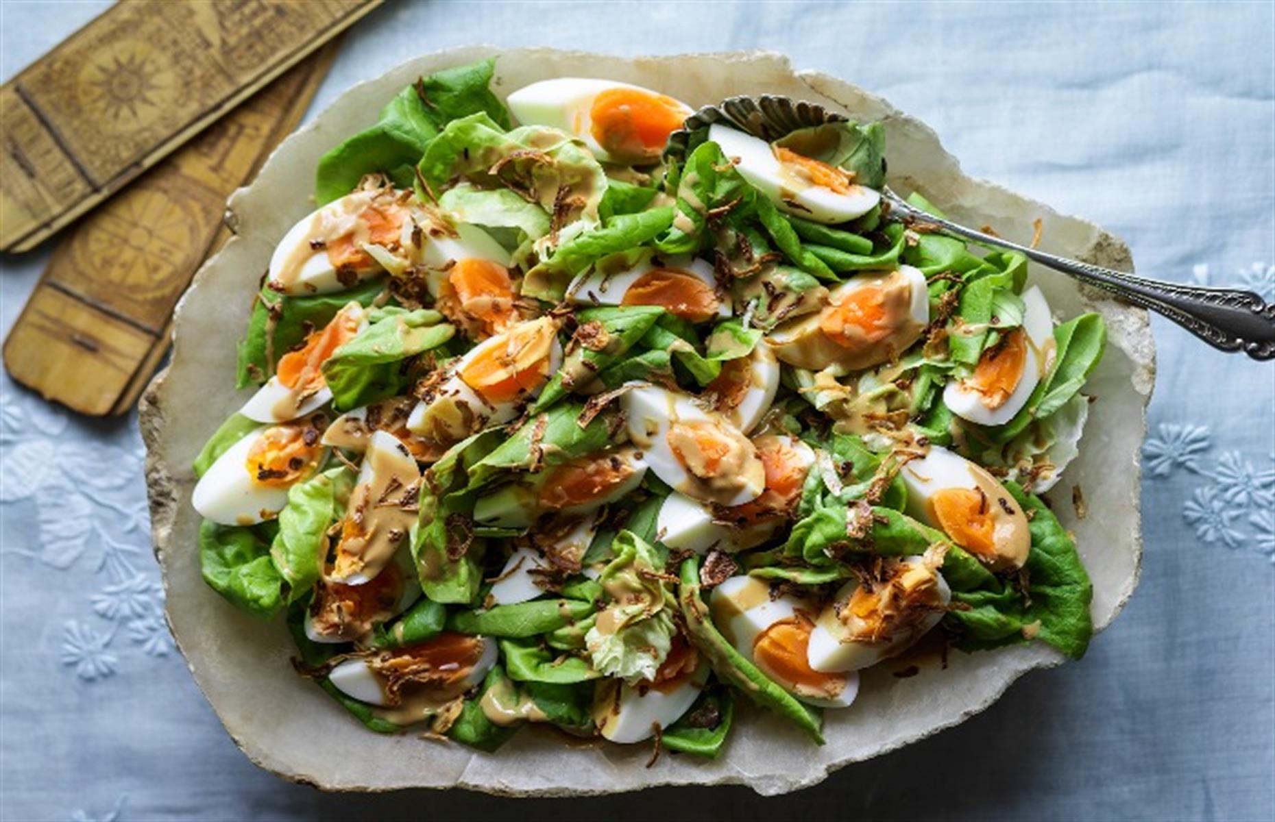 Egg and lettuce salad