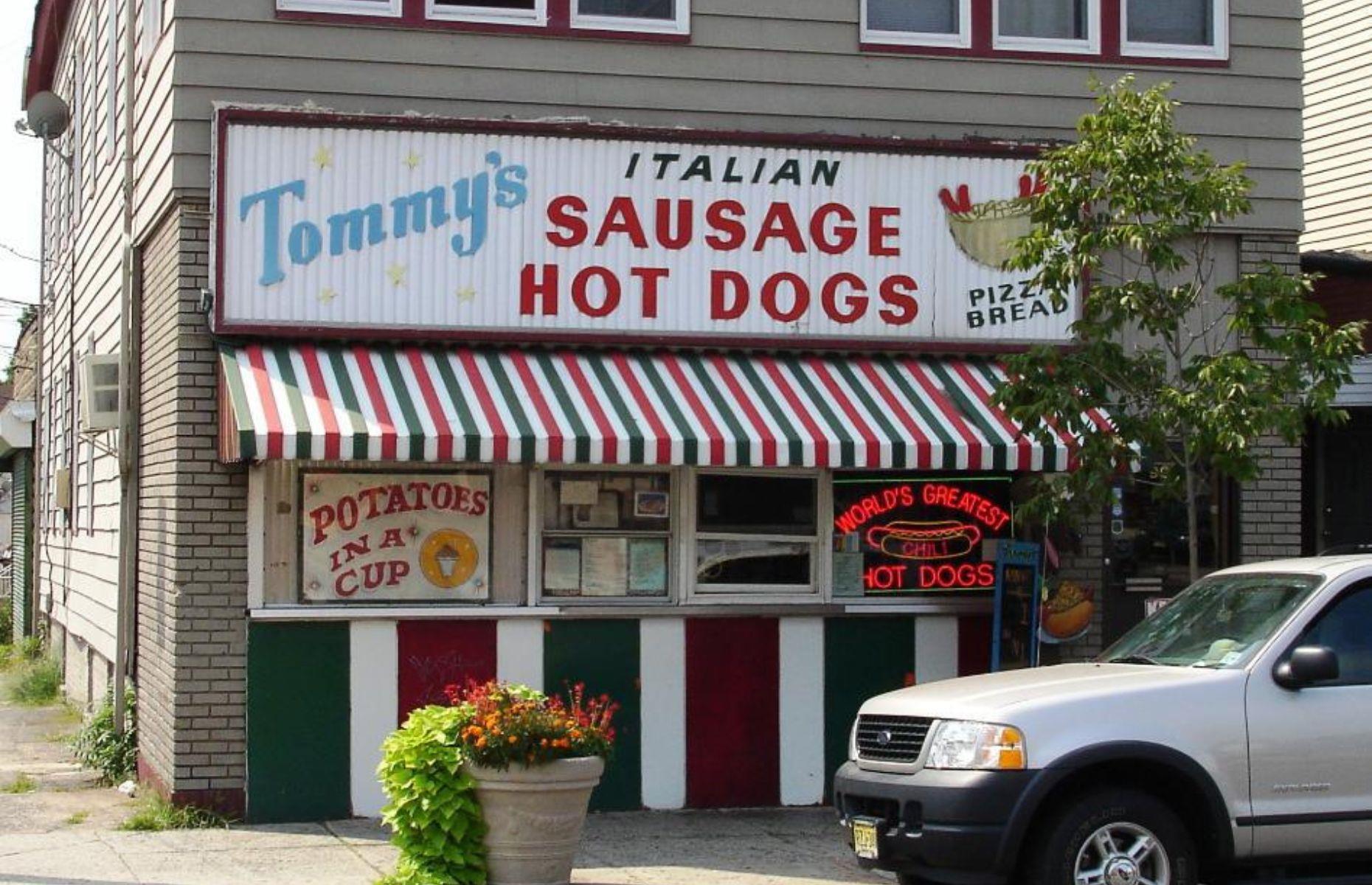 New Jersey: Tommy's Italian Sausage & Hot Dogs, Elizabeth 