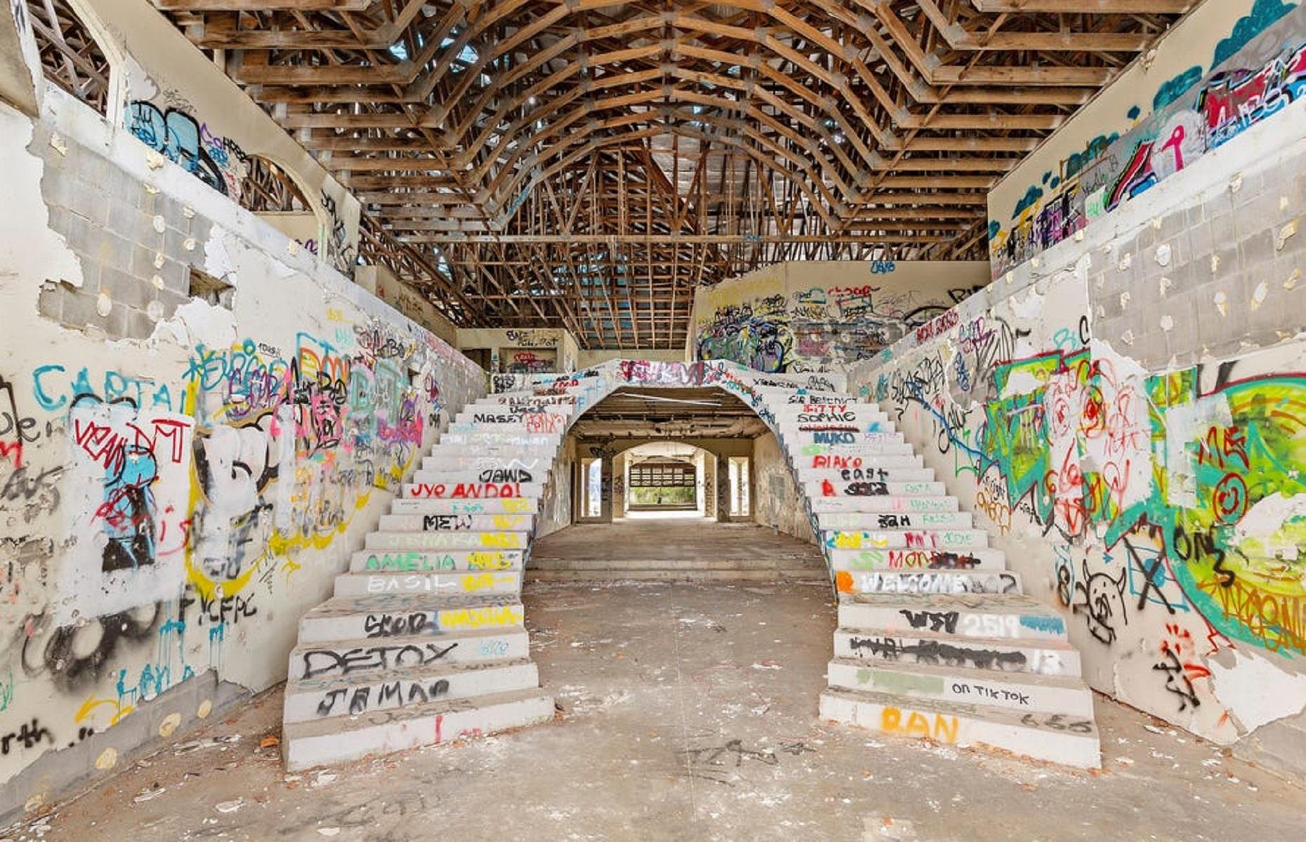 Abandoned equestrian estate, New South Wales, Australia: £2.5 million ($3.2m)