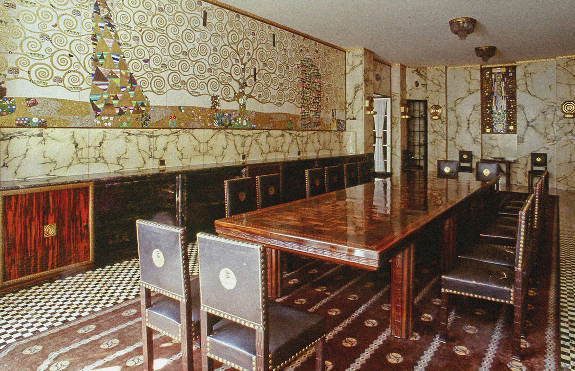1900s: Art Nouveau palace, Brussels, Belgium