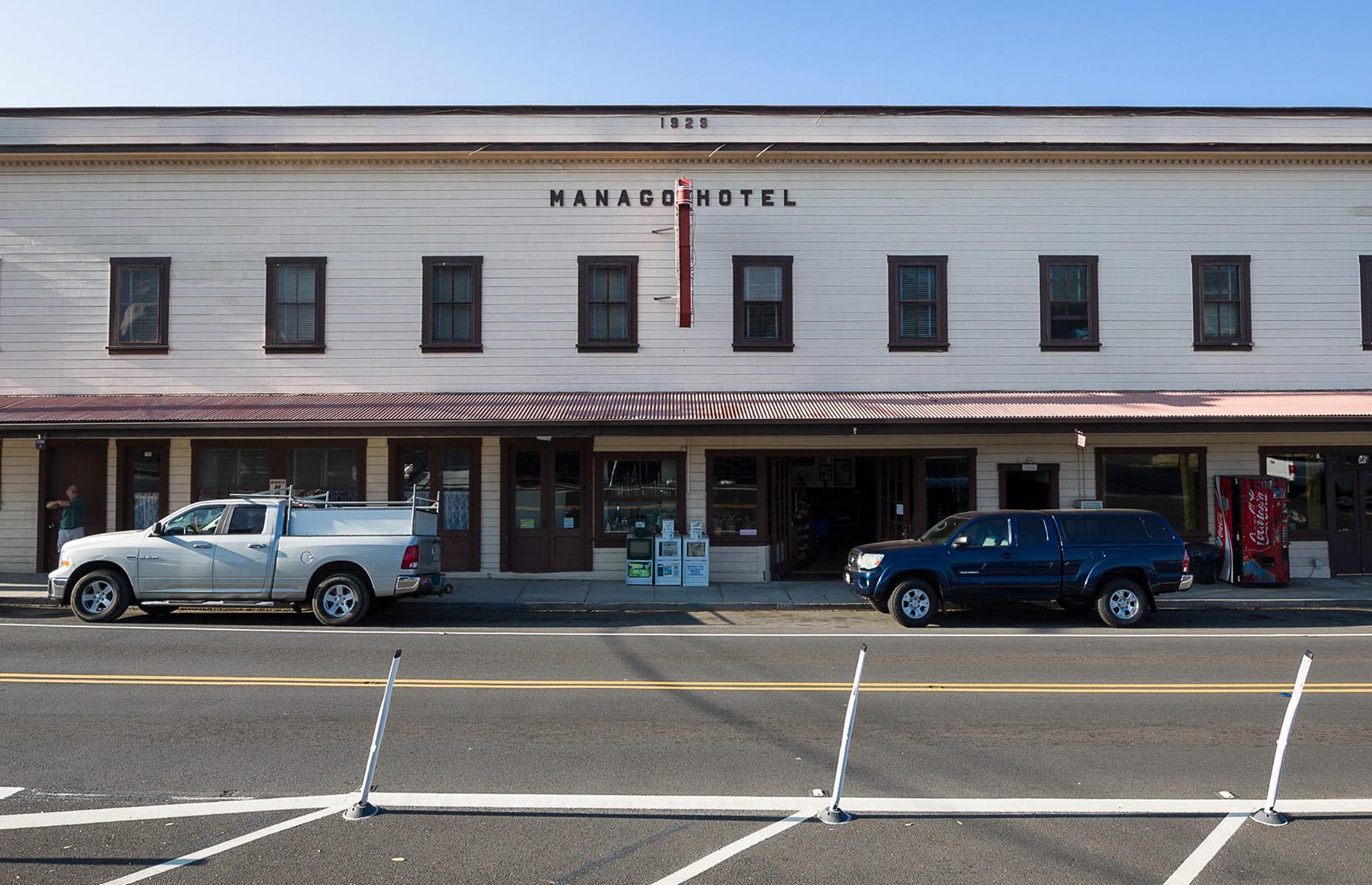 48. Hawaii: Manago Hotel, Captain Cook