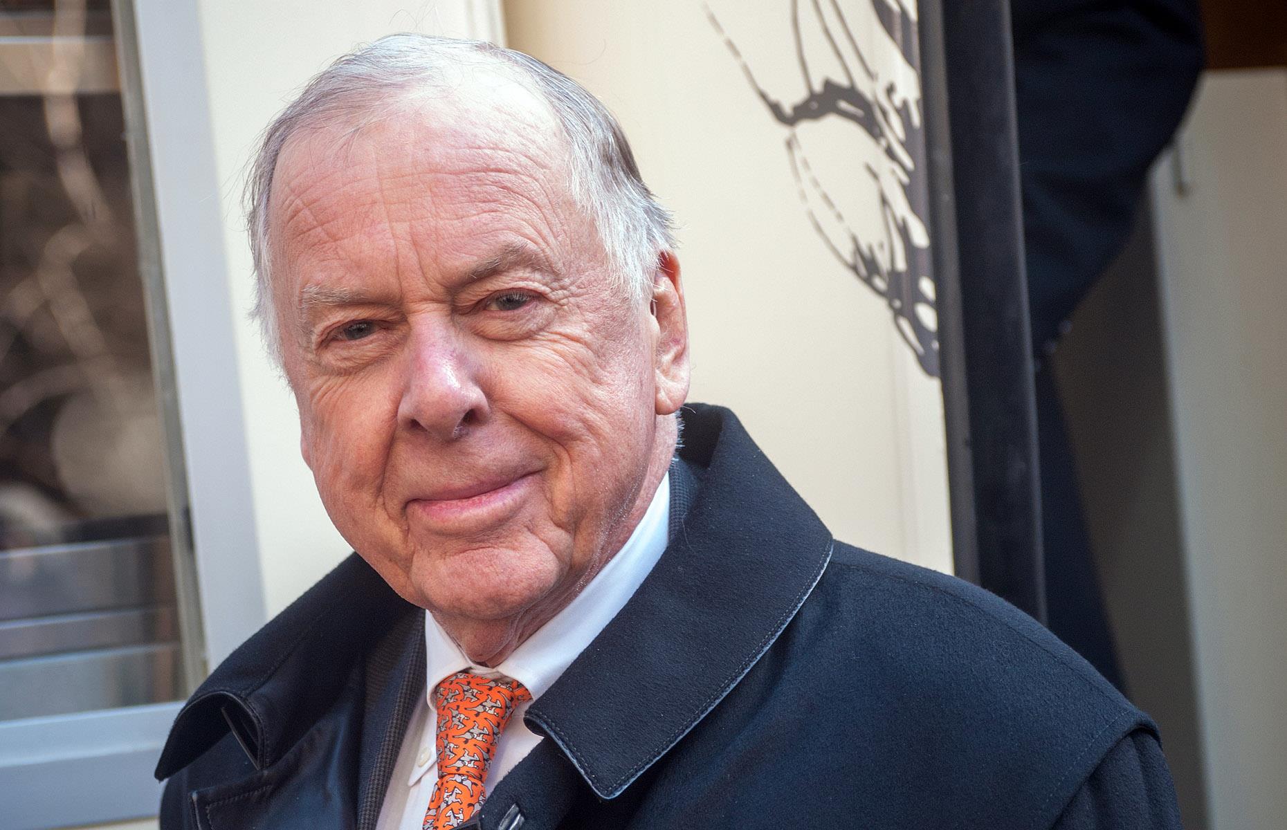 T Boone Pickens