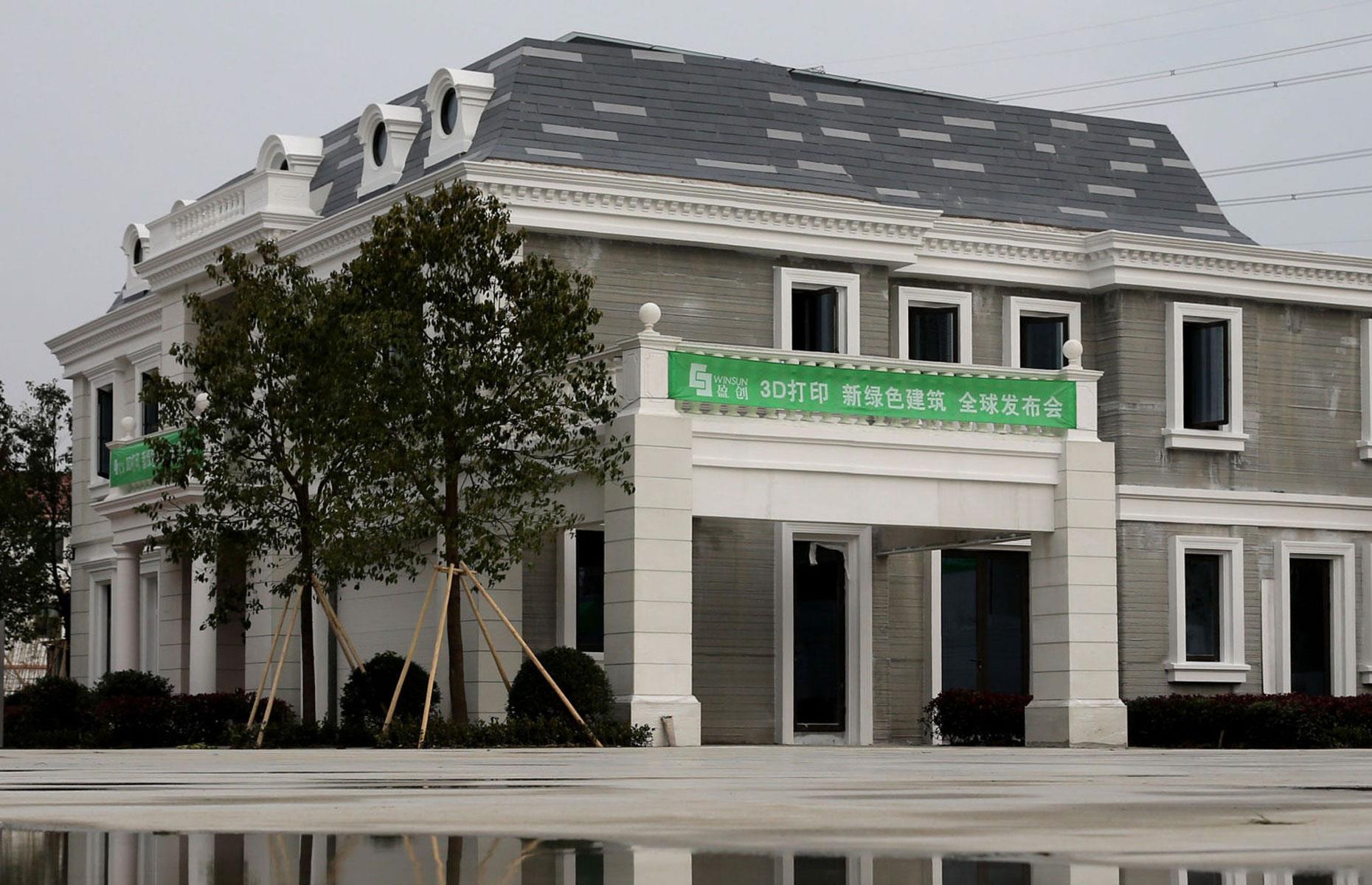 3D-printed mansion 