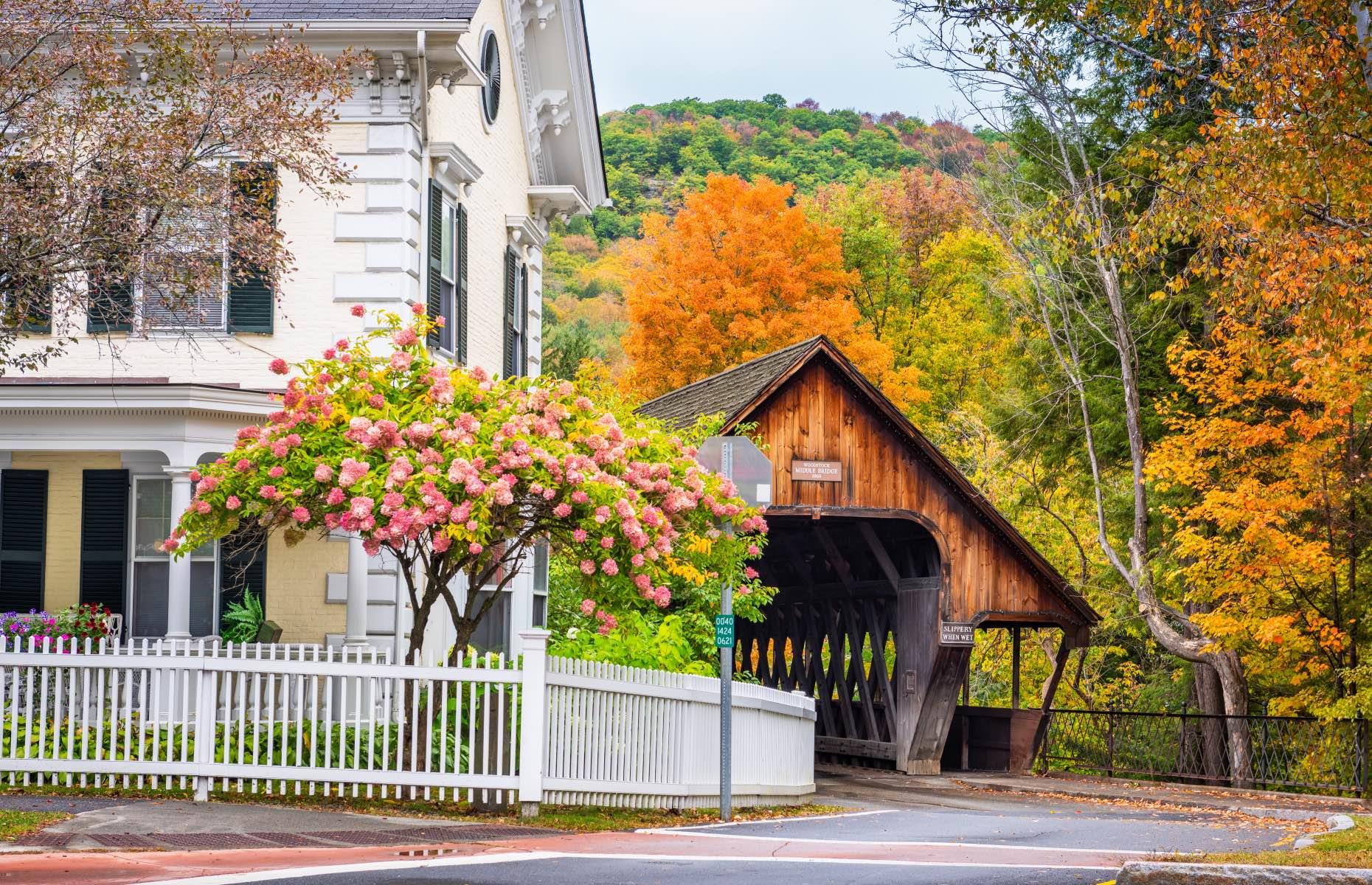 Fairy-tale New England towns 