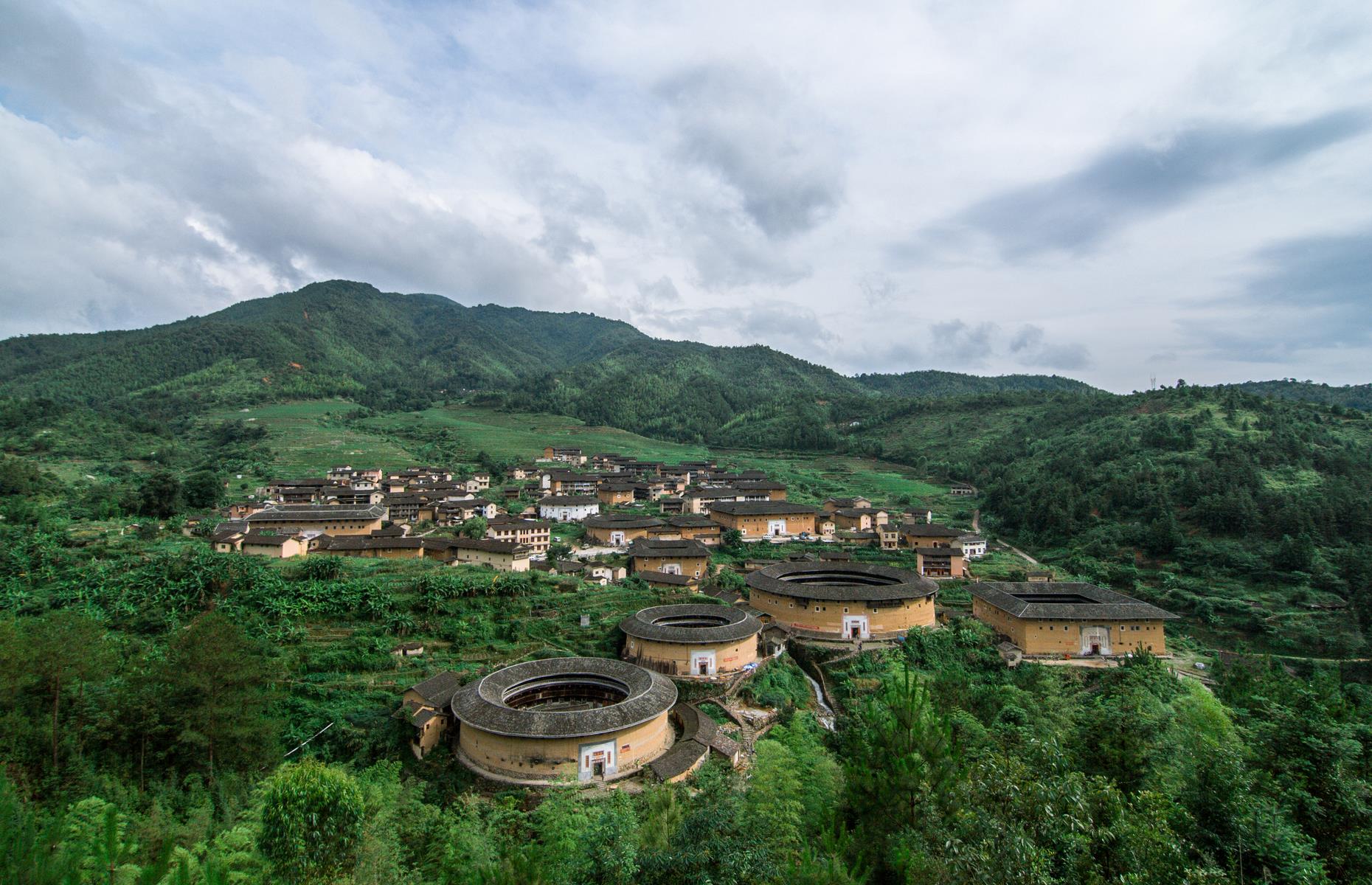 Fujian Tulou, China: Mulan