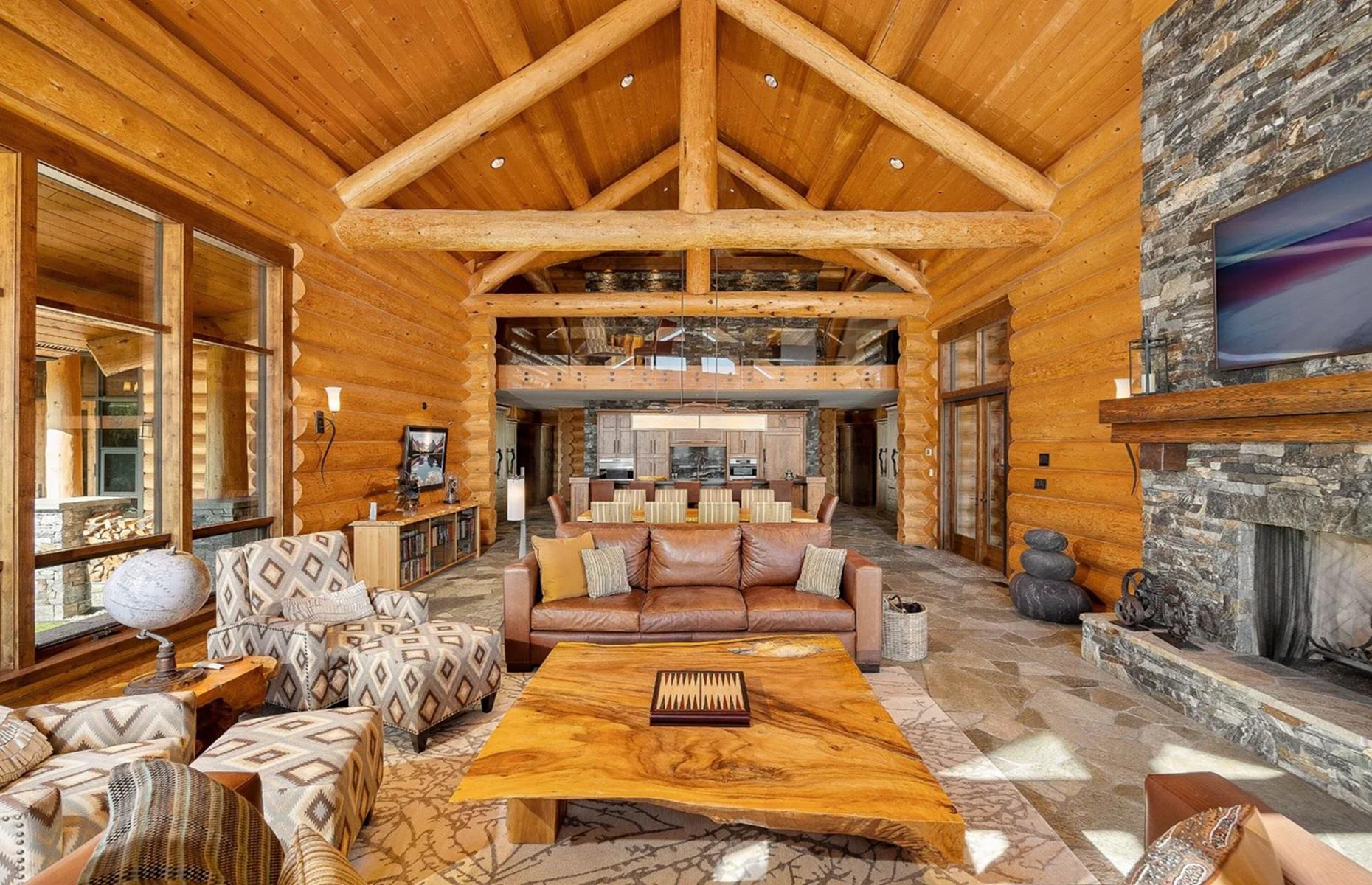 Traditional log cabin design
