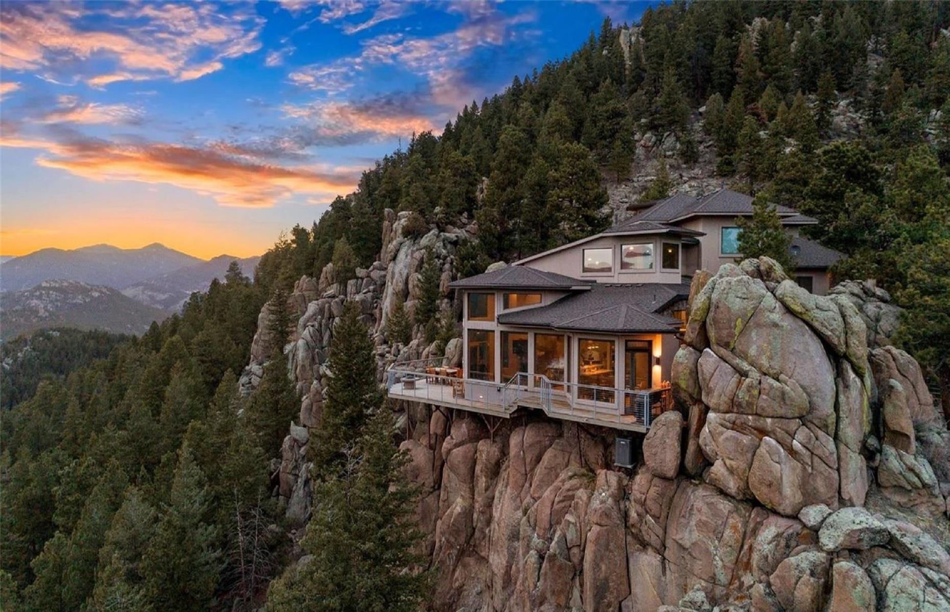 Casa de lujo en la montaña, Colorado, EE. UU.