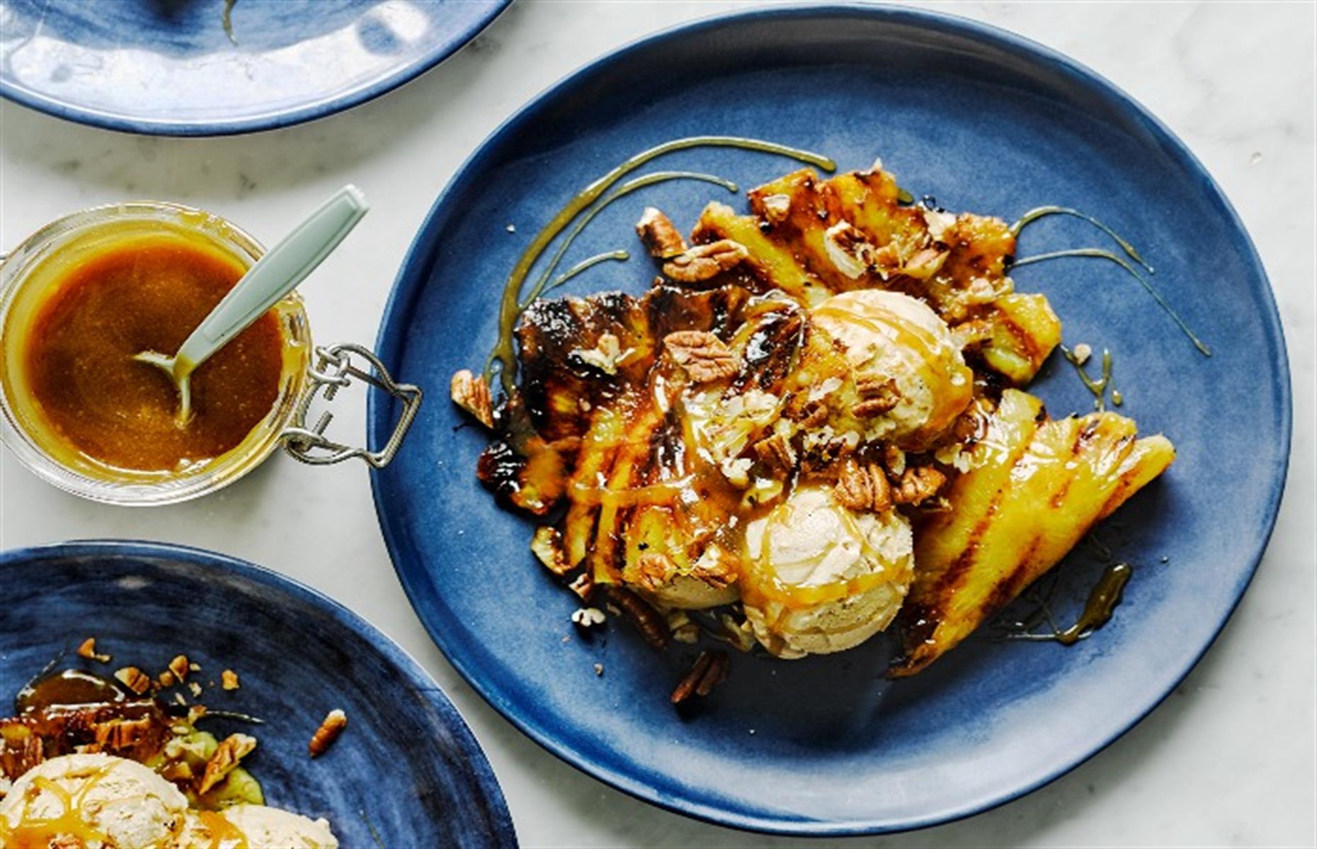 Grilled pineapple with salted caramel
