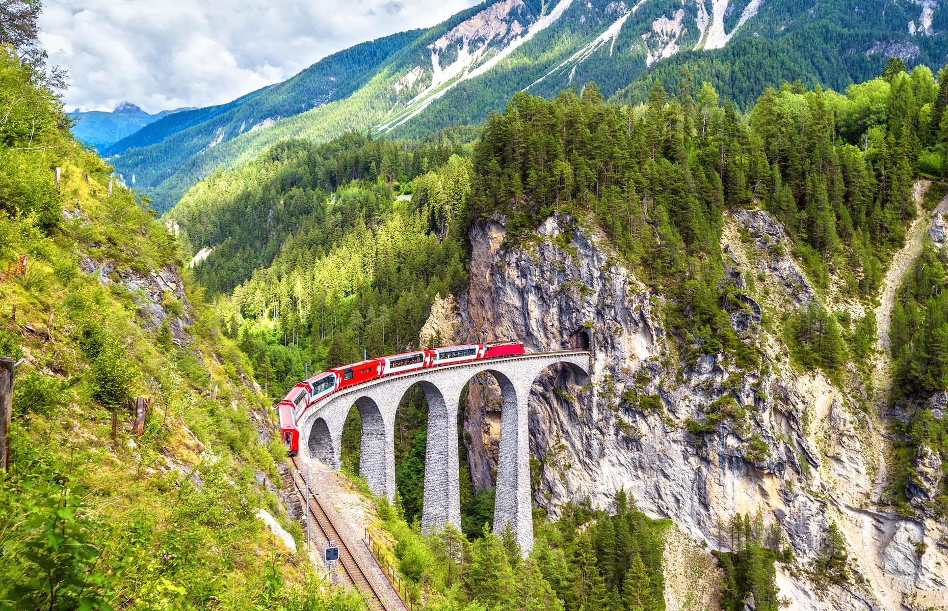 5. Glacier Express, Switzerland