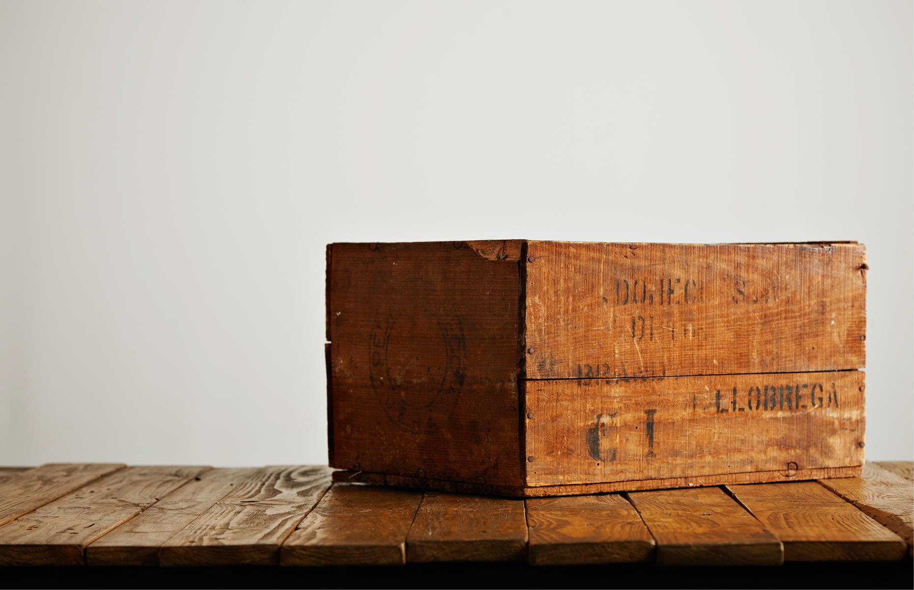 Rust wooden boxes фото 9