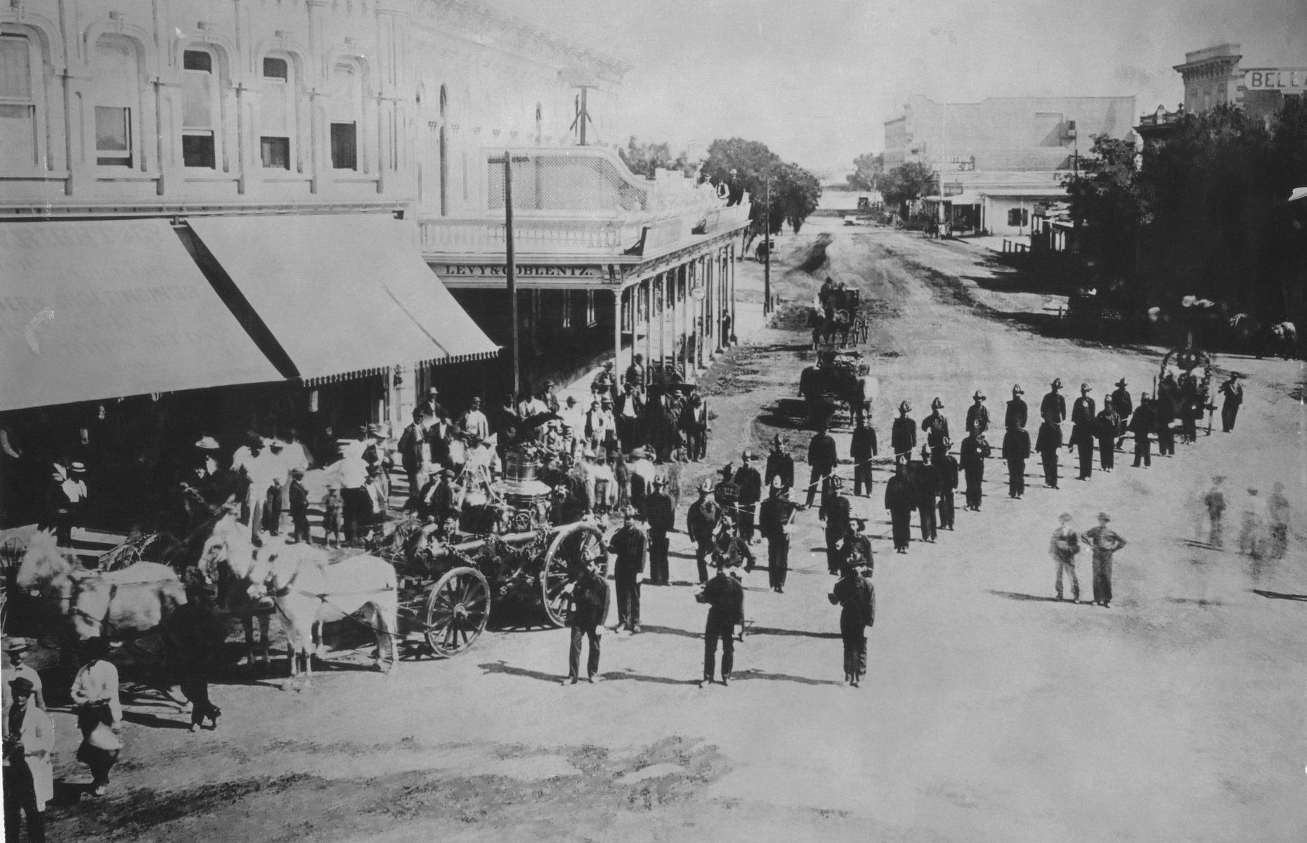 1871: The first civic parade in Los Angeles