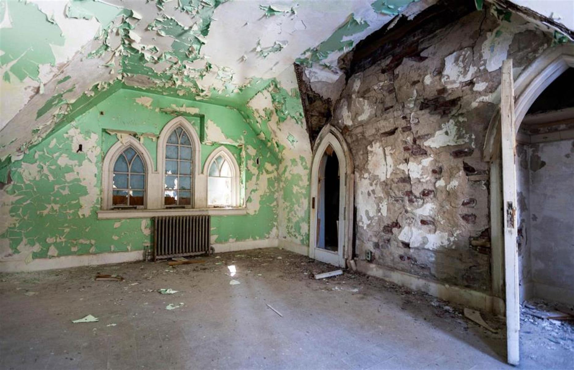 Dundas Castle, Roscoe, New York