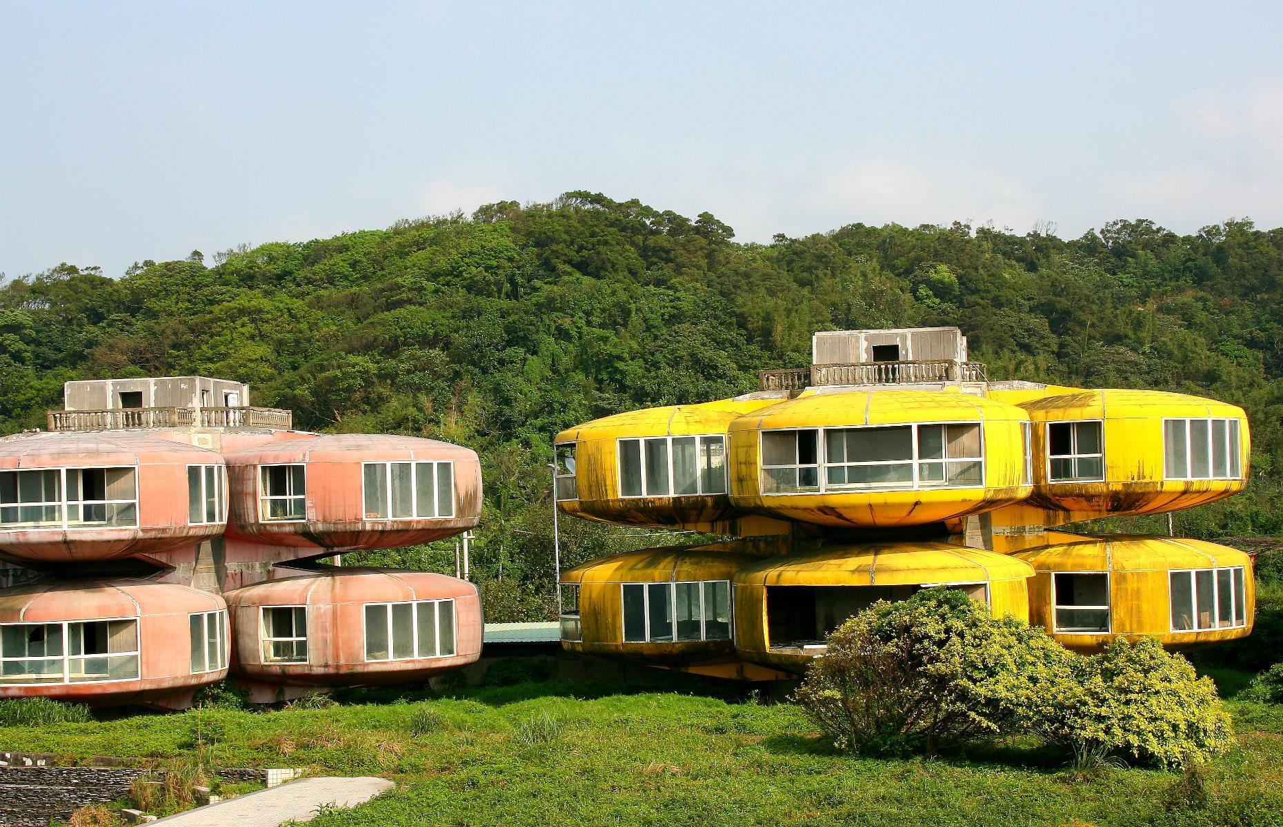 Sanzhi UFO Houses, New Taipei, Taiwan