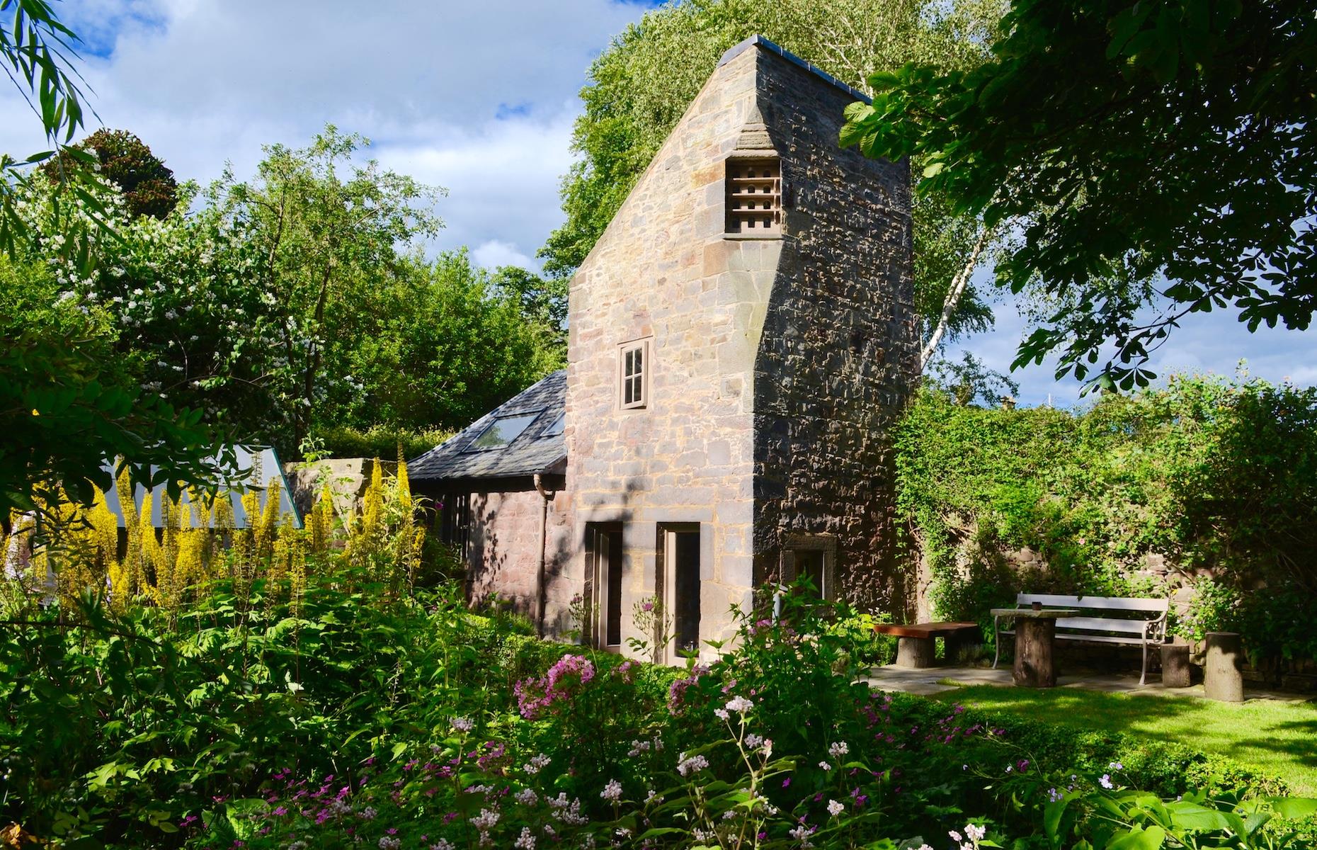 Dovecot Cottage, Edinburgh, Scotland, UK