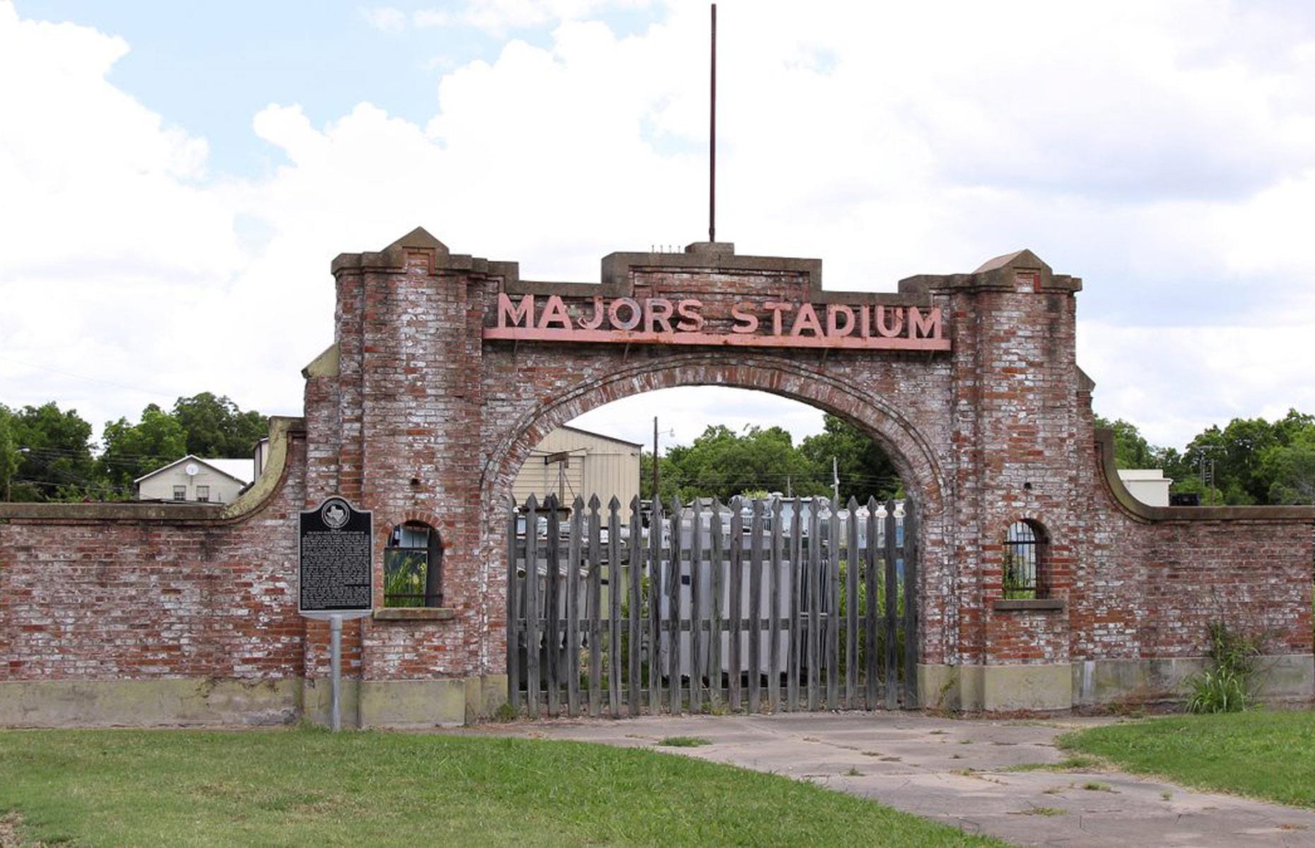 Texas: Majors Stadium, Greenville