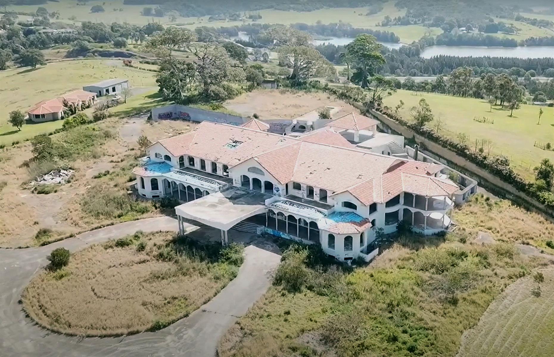 From dream project to construction nightmare